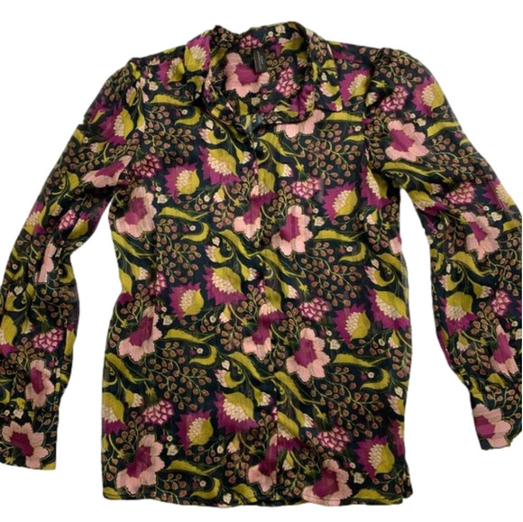 Soya Concepts Tops - Soya Concepts Sheer Nayy Floral  Xs